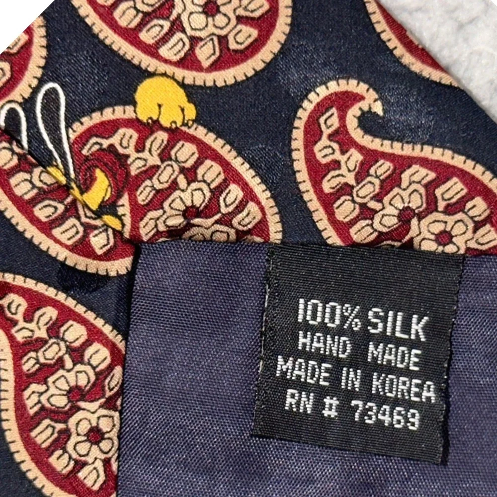 Vintage Disney Store Silk Necktie Mens OS Navy Paisley Mickey Donald Goofy 90s